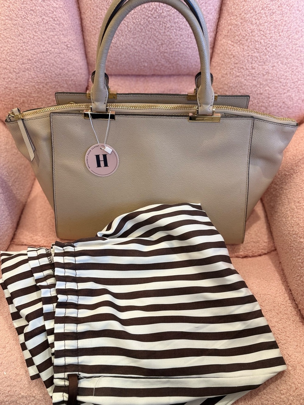 Henri Bendel Cream Satchel - Picture 15 of 15